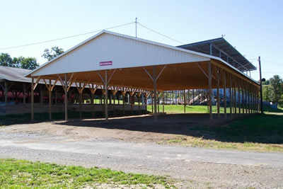 Live Stock Barn